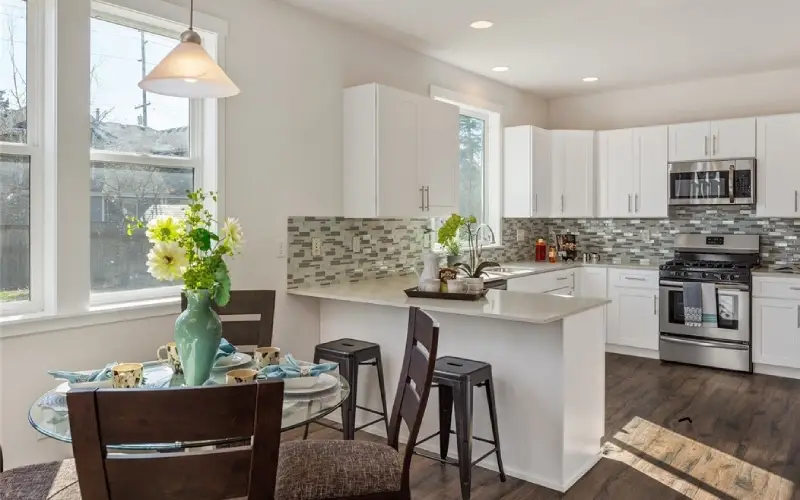 newly remodeled kitchen in federal way