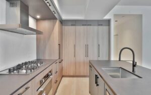 How to Clean Laminate Cabinets